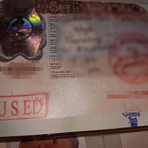 รูปภาพรีวิวชาวต่างชาติใช้บริการขอเอกสาร วีซ่า (Visa) และใบอนุญาตทำงาน (Work permit)